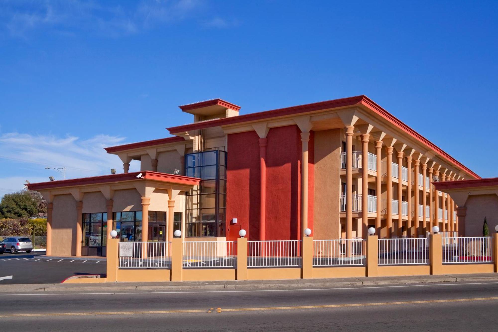 Super 8 By Wyndham Vallejo/Napa Valley Ngoại thất bức ảnh