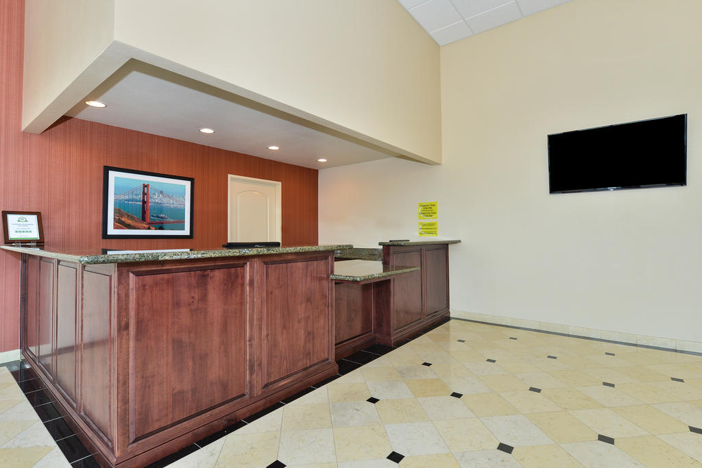 Super 8 By Wyndham Vallejo/Napa Valley Ngoại thất bức ảnh